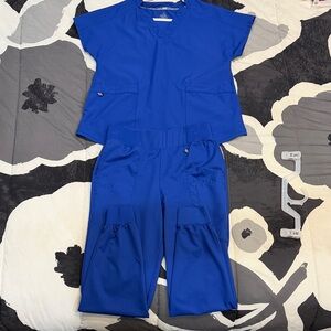 Cuddl Duds Women's Royal Blue Scrubs